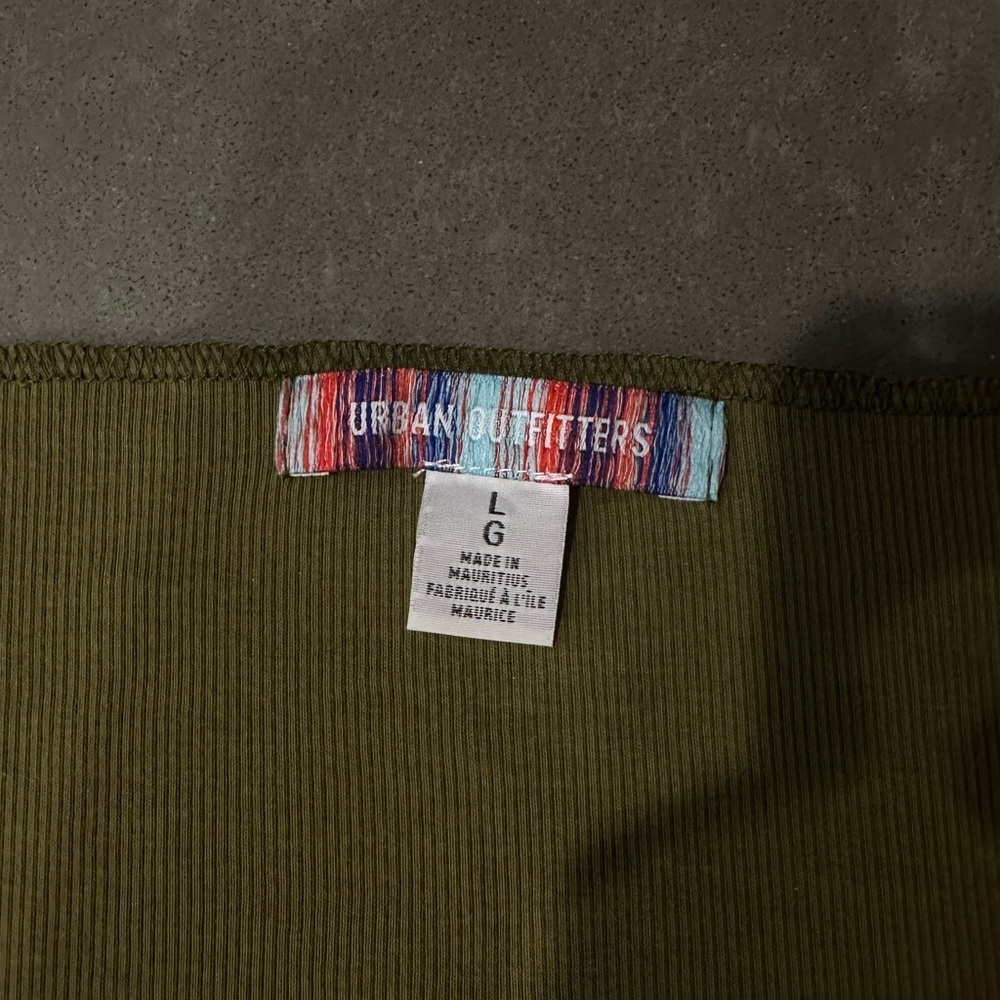 Green Urban Outfitters Wide Neck Crop Top - Picture 2 of 3